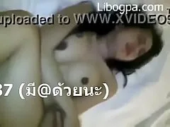 สาวสวยนักเที่ยวโดนมอมเหล้าให้เมาๆแล้วพามาเย็ดนมโตๆเอาควยเย็ดเสียบสดกระแทกใส่ไม่ยั่งเสียวมาก