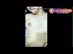 คลิปโป๊วัยรุ่นไทยโรงเรียนดังกรุงเทพกลัวท้องไม่กล้าให้แฟนเย็ดเลยตั้งกล้องโชว์เสียวแม่งสาวหล่องานดีทั้